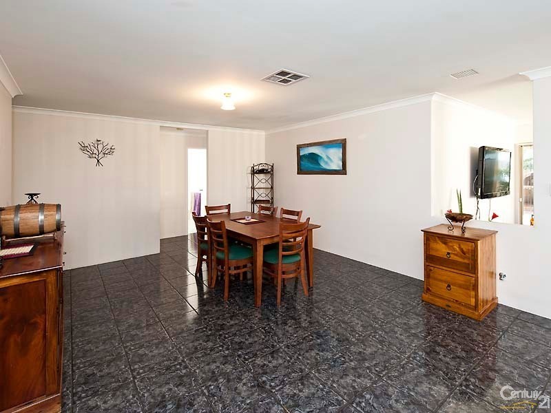 5 Cherrytree Court, Greenfields WA 6210