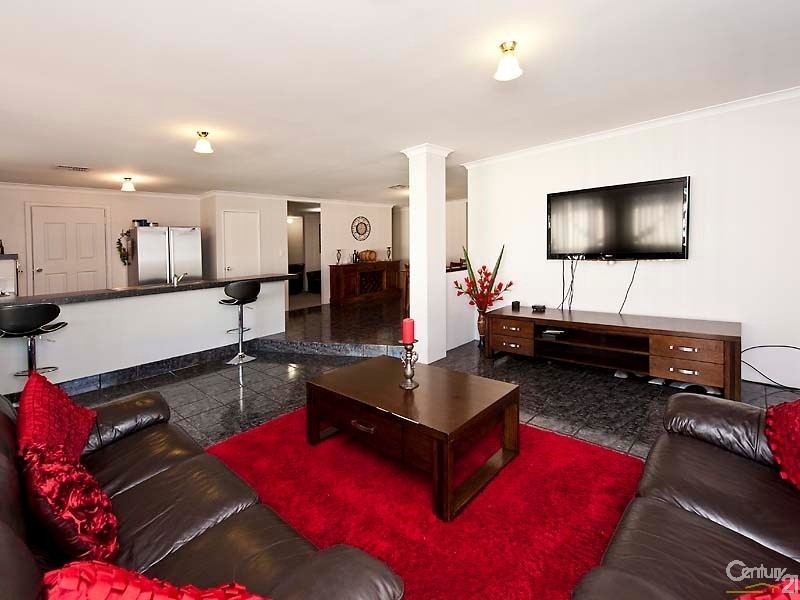 5 Cherrytree Court, Greenfields WA 6210