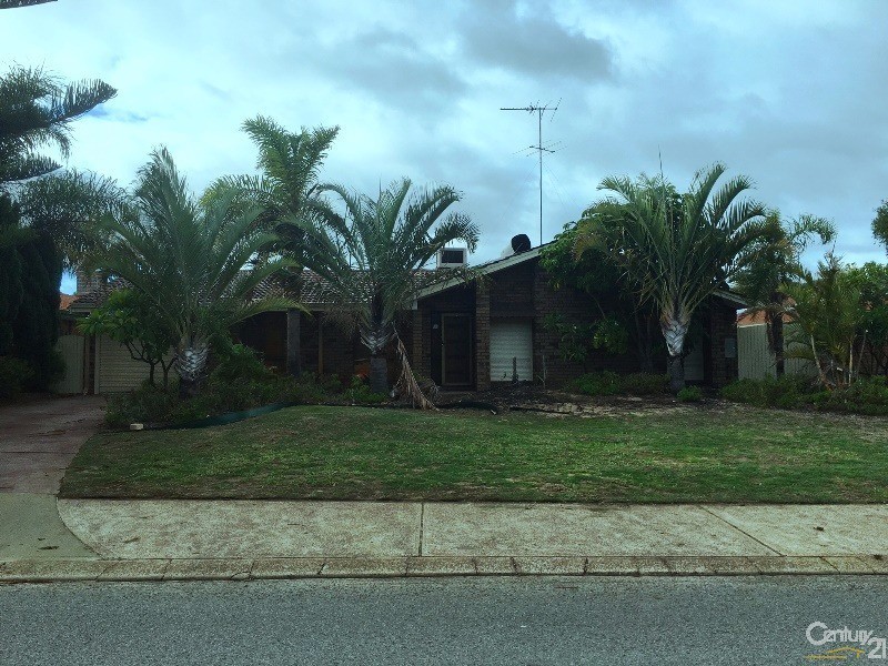 52 Glencoe Parade, Halls Head WA 6210