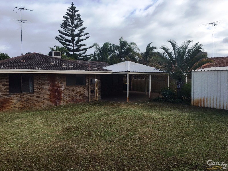 52 Glencoe Parade, Halls Head WA 6210