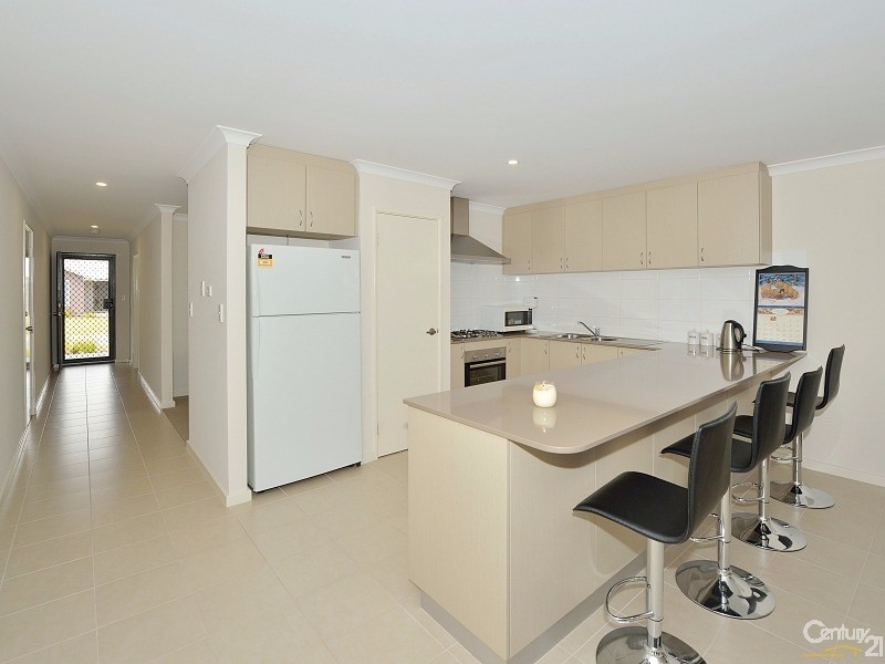 44 Willow Brook View, Meadow Springs WA 6210