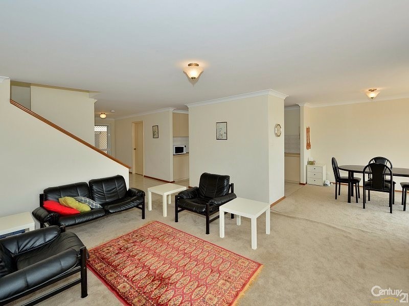 81 Waterside Drive, Dudley Park WA 6210