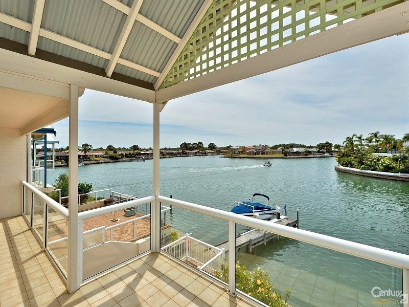 81 Waterside Drive, Dudley Park WA 6210