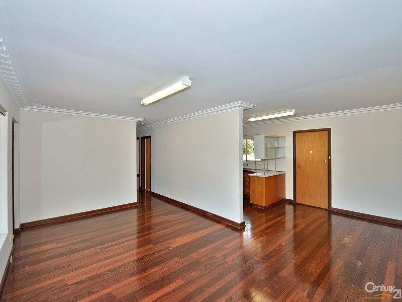 20 A&B Goomarl Street, Dudley Park WA 6210