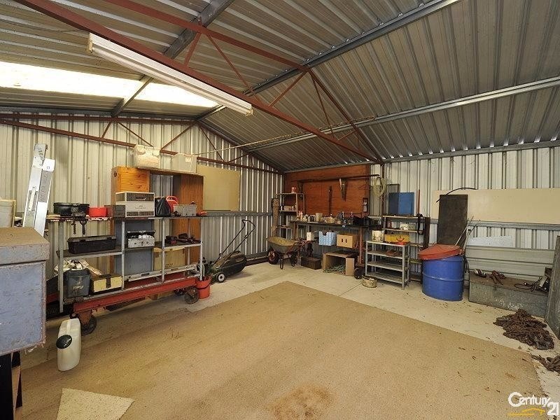 11 Denham Street, Dudley Park WA 6210