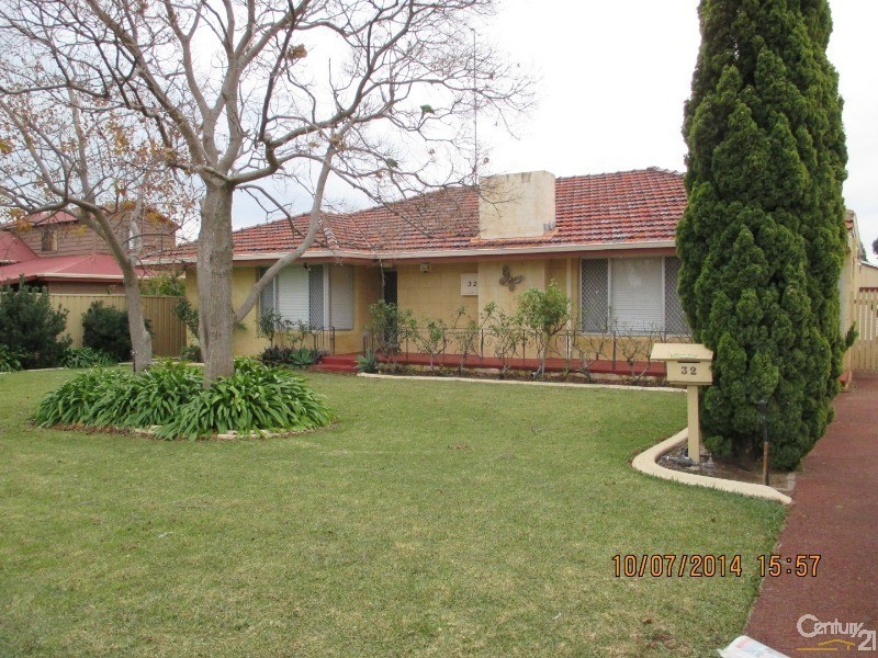 32 Peel Street, Mandurah WA 6210