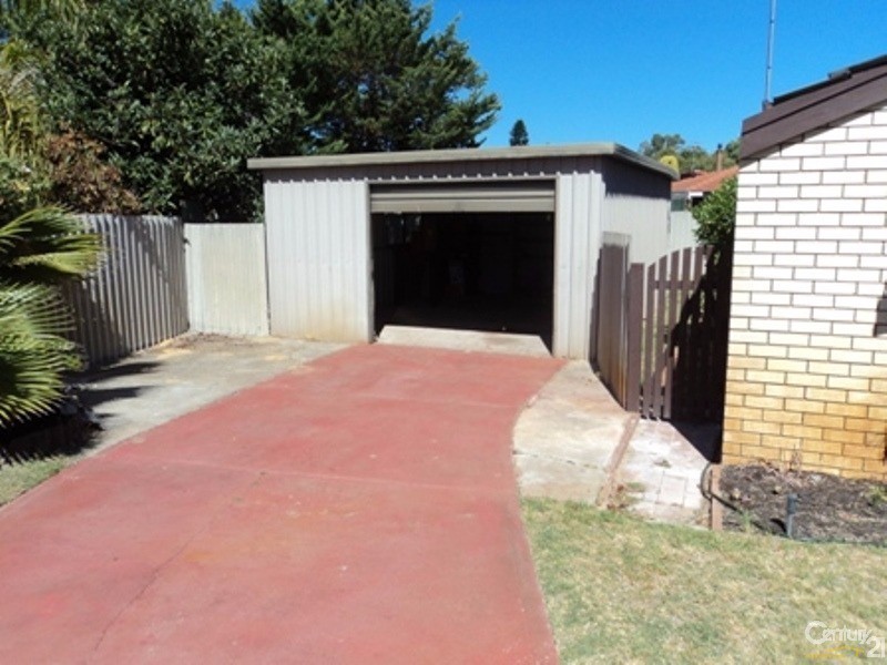 5 Kolan Close, Dudley Park WA 6210