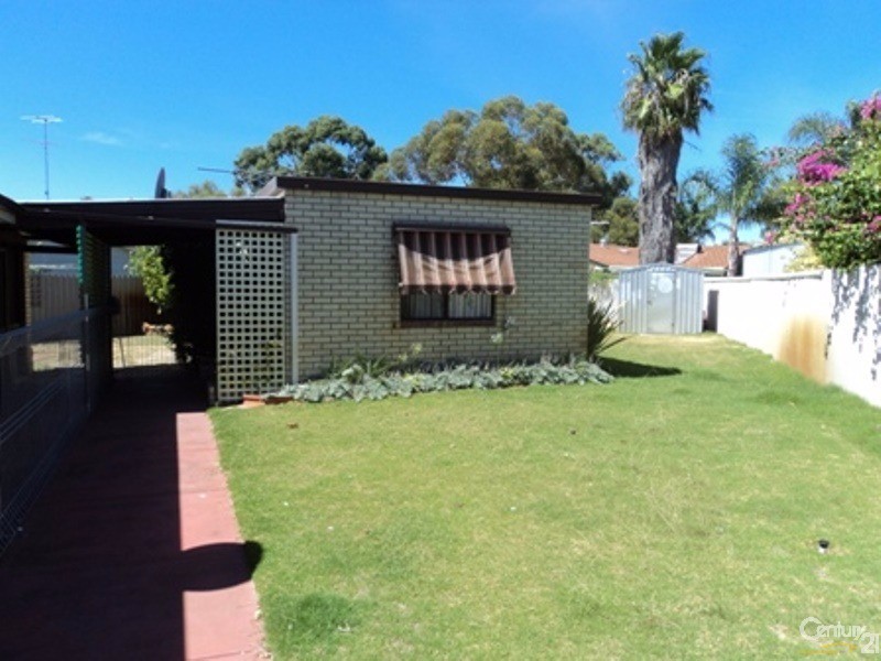 5 Kolan Close, Dudley Park WA 6210