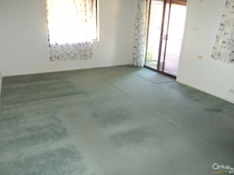 5 Kolan Close, Dudley Park WA 6210