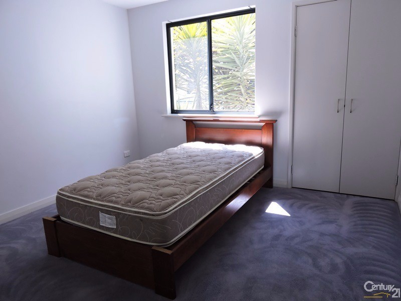 40/206 Mary Street, Halls Head WA 6210