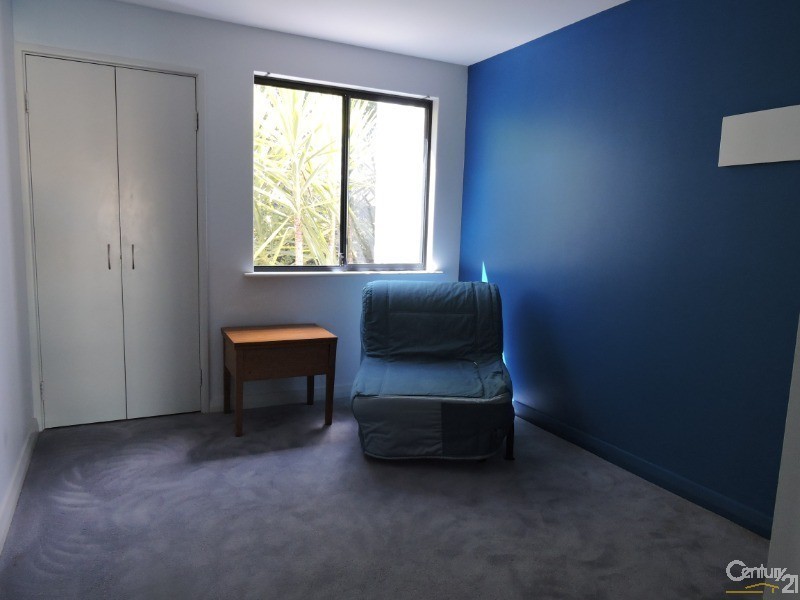 40/206 Mary Street, Halls Head WA 6210