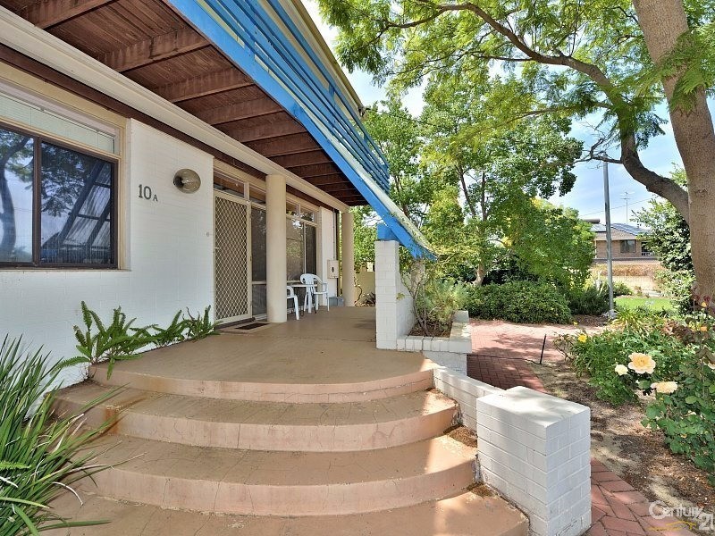 10 Mill Place, Dudley Park WA 6210