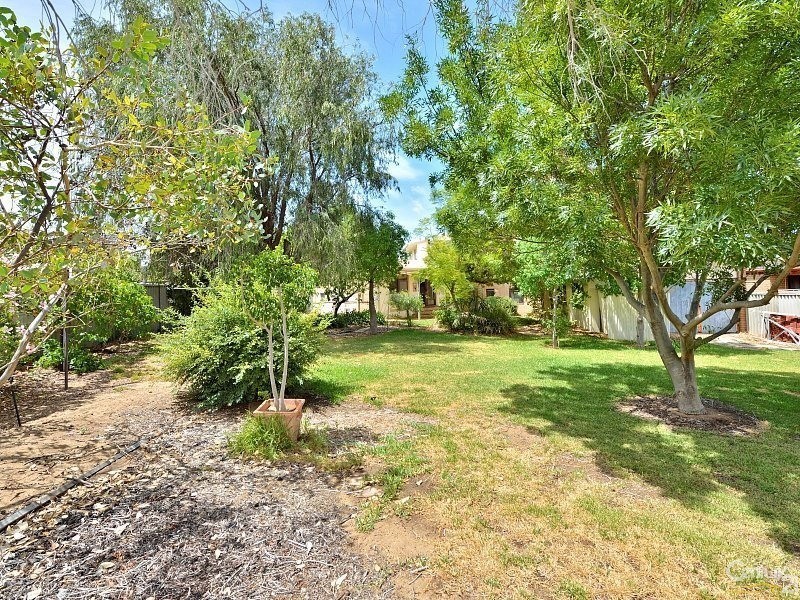 10 Mill Place, Dudley Park WA 6210