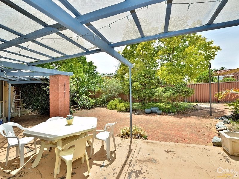 10 Mill Place, Dudley Park WA 6210