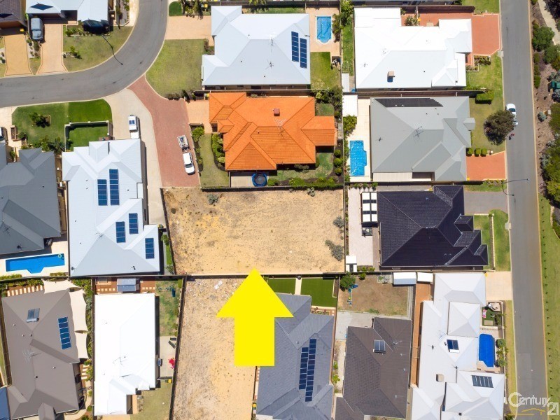 12 Lomatia Ramble, Halls Head WA 6210