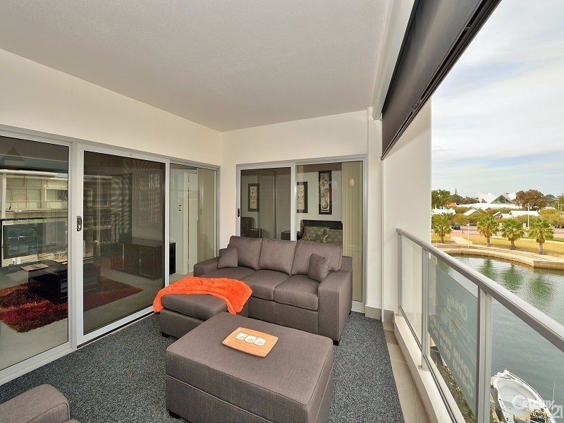 21/3 The Palladio, Mandurah WA 6210