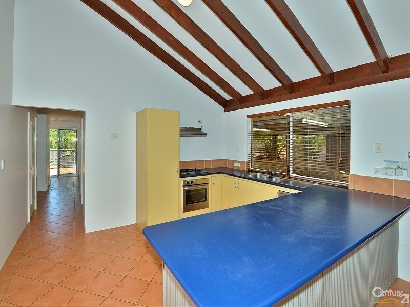 1 Begonia Court, Dwellingup WA 6213