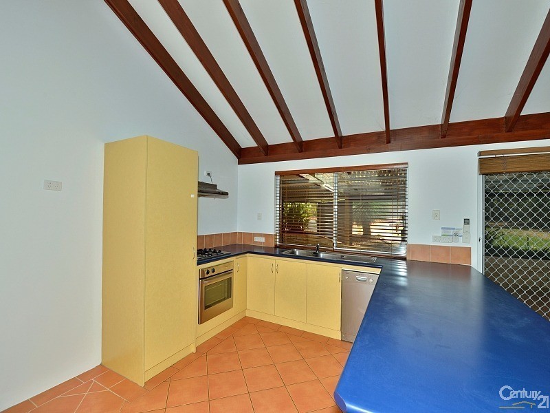 1 Begonia Court, Dwellingup WA 6213