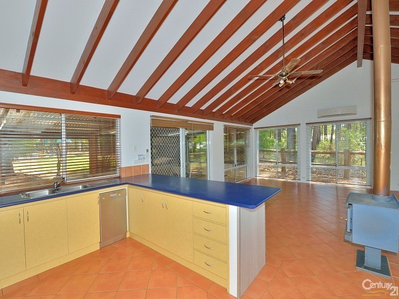 1 Begonia Court, Dwellingup WA 6213