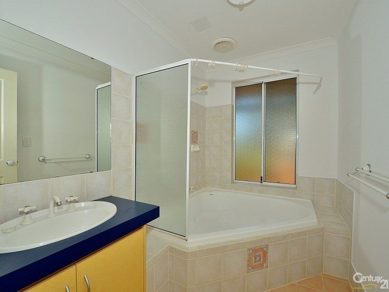 1 Begonia Court, Dwellingup WA 6213