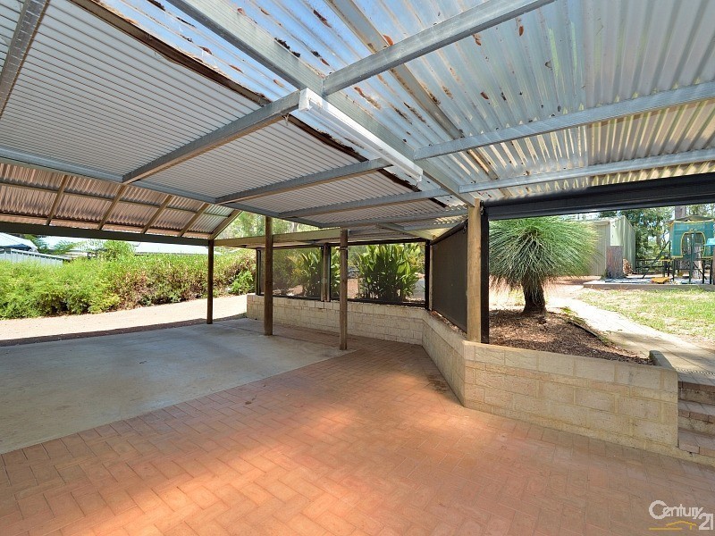 1 Begonia Court, Dwellingup WA 6213