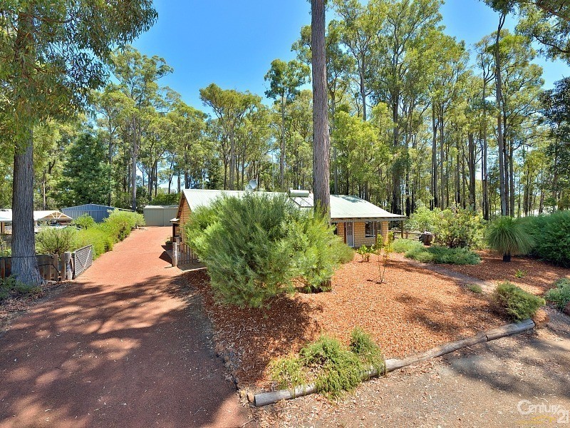 1 Begonia Court, Dwellingup WA 6213