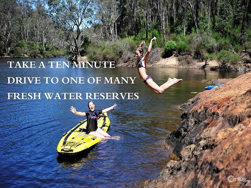 1 Begonia Court, Dwellingup WA 6213