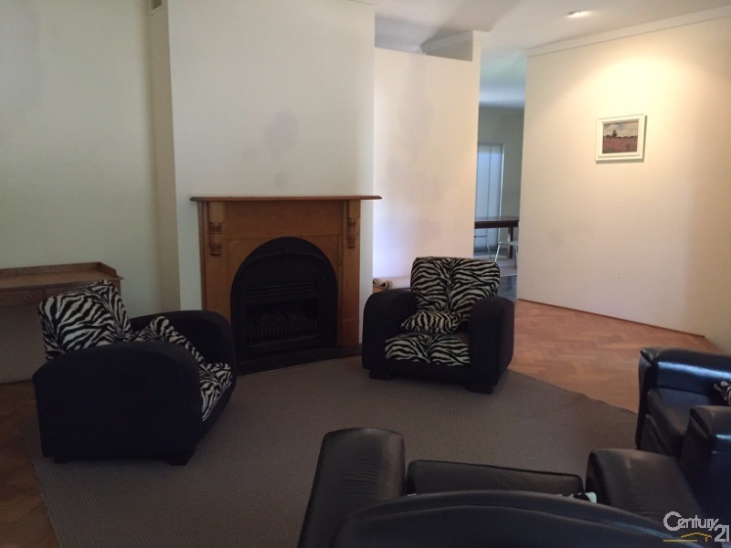 13 -15 Balwina Road, Greenfields WA 6210