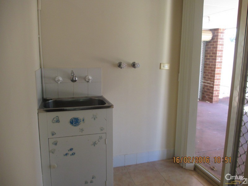 28 Gavarnie Way, Coodanup WA 6210