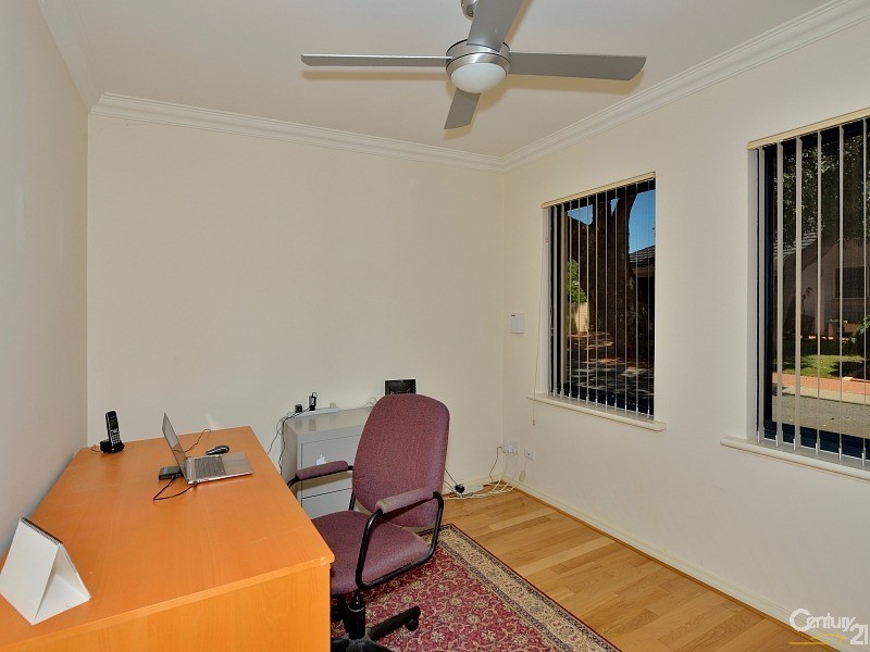 13 Westringia Way  ,Waratah Village, Wannanup, Mandurah WA 6210