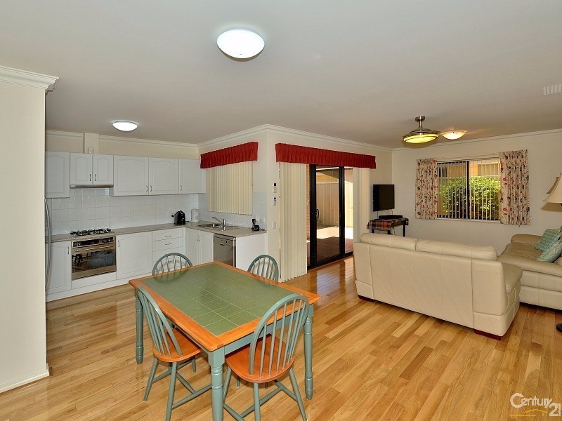 13 Westringia Way  ,Waratah Village, Wannanup, Mandurah WA 6210