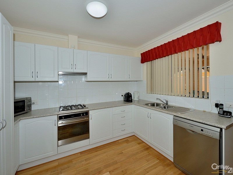 13 Westringia Way  ,Waratah Village, Wannanup, Mandurah WA 6210