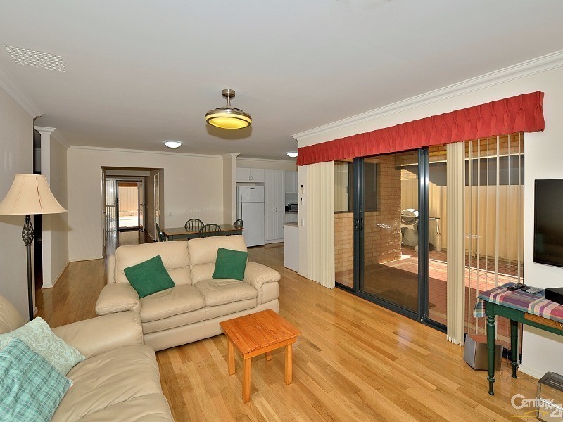 13 Westringia Way  ,Waratah Village, Wannanup, Mandurah WA 6210