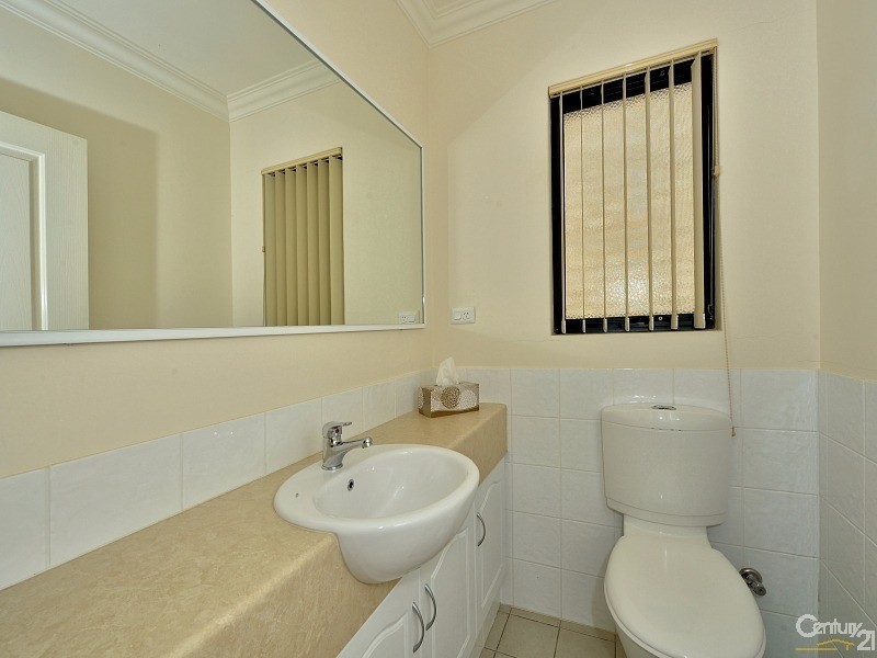 13 Westringia Way  ,Waratah Village, Wannanup, Mandurah WA 6210