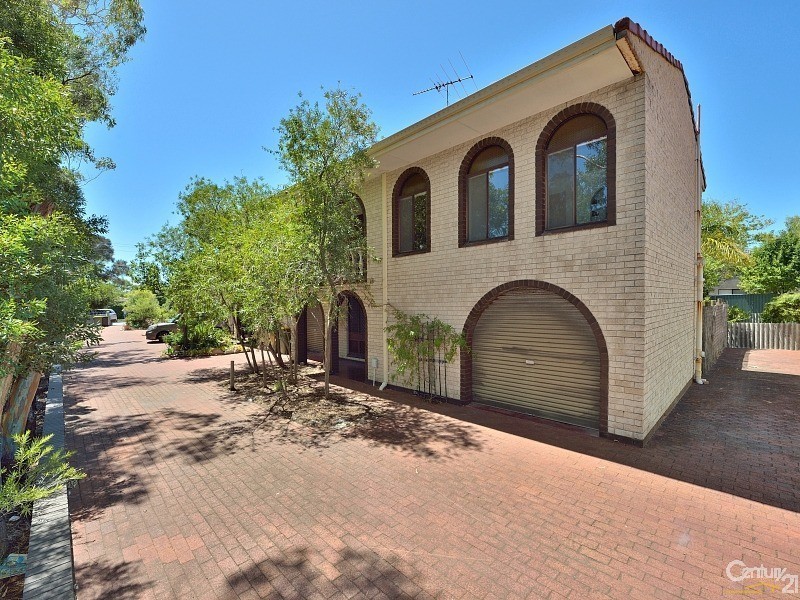 4/12 Henson Street, Mandurah WA 6210