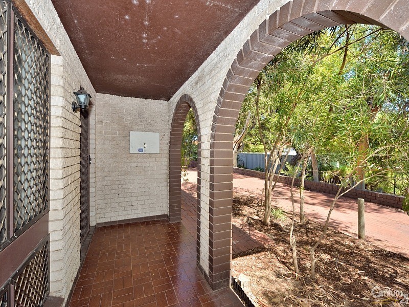 4/12 Henson Street, Mandurah WA 6210