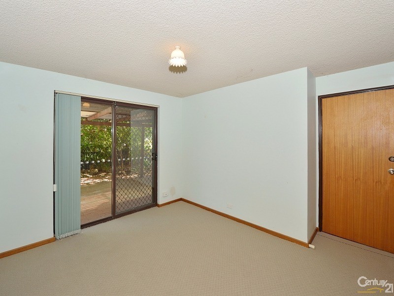 4/12 Henson Street, Mandurah WA 6210