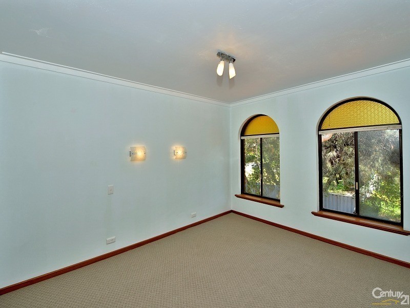 4/12 Henson Street, Mandurah WA 6210