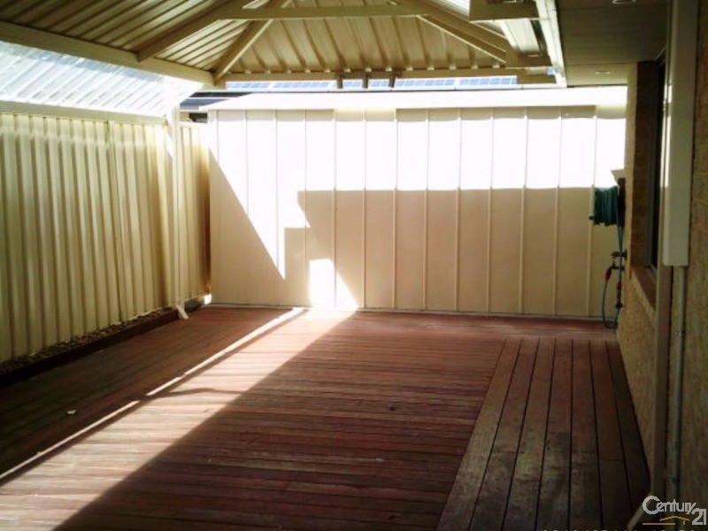 10 Cawana Parkway, Lakelands WA 6180