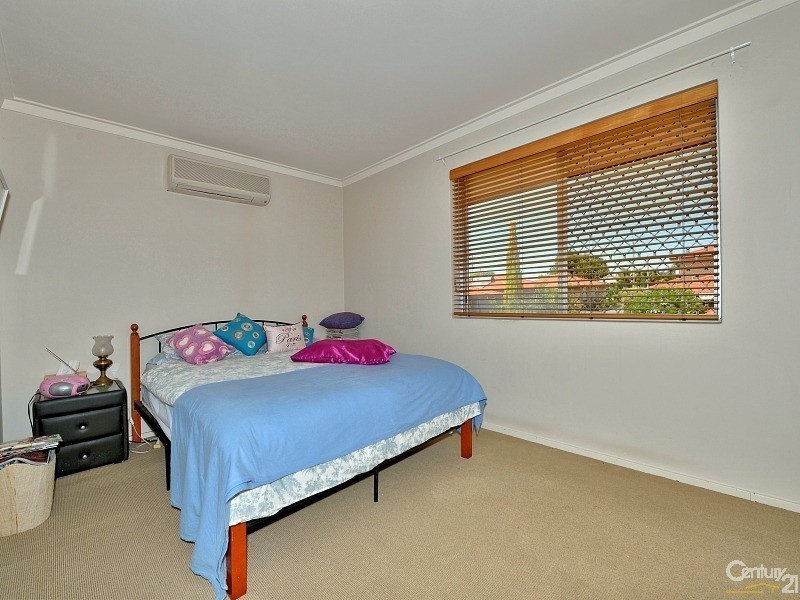 6/8 Creery Street, Dudley Park WA 6210