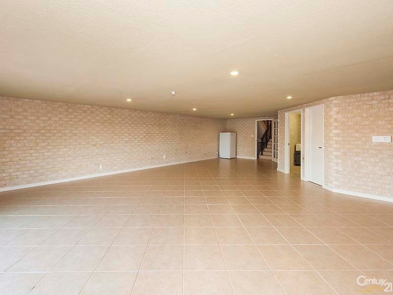 13 Solstraale Place, Halls Head WA 6210