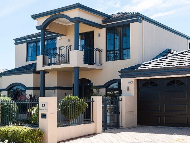 18 Podman Turn, Madora Bay WA 6210