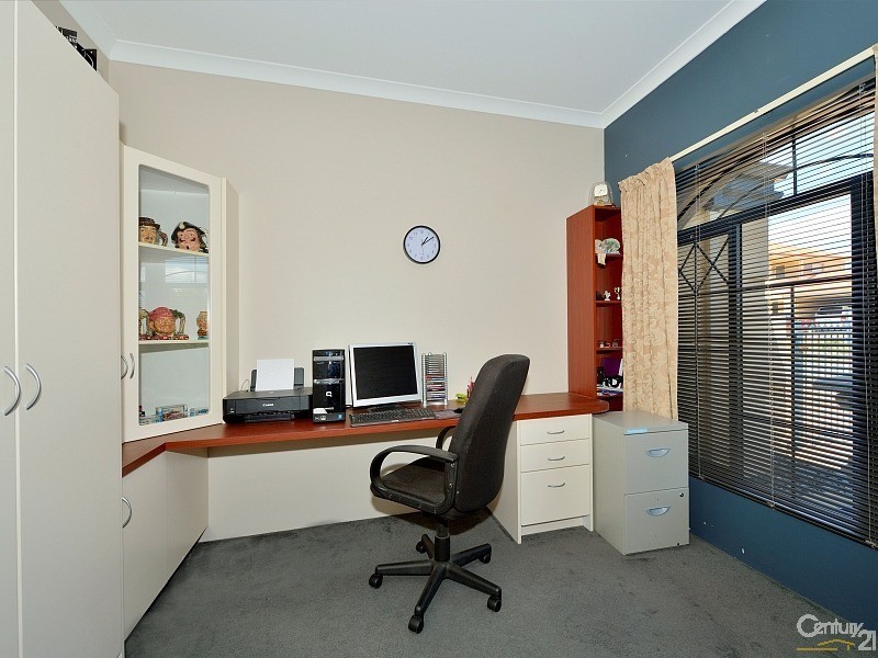 18 Podman Turn, Madora Bay WA 6210