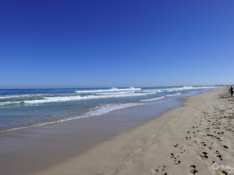 18 Podman Turn, Madora Bay WA 6210