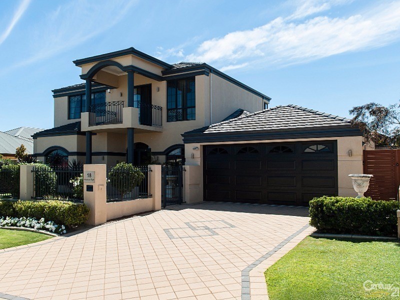 18 Podman Turn, Madora Bay WA 6210