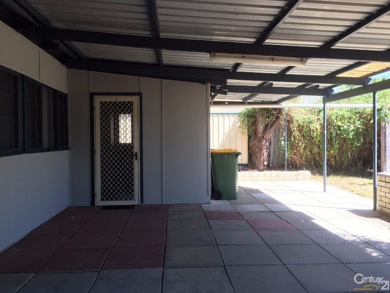 12 Yallan Street, Mandurah WA 6210