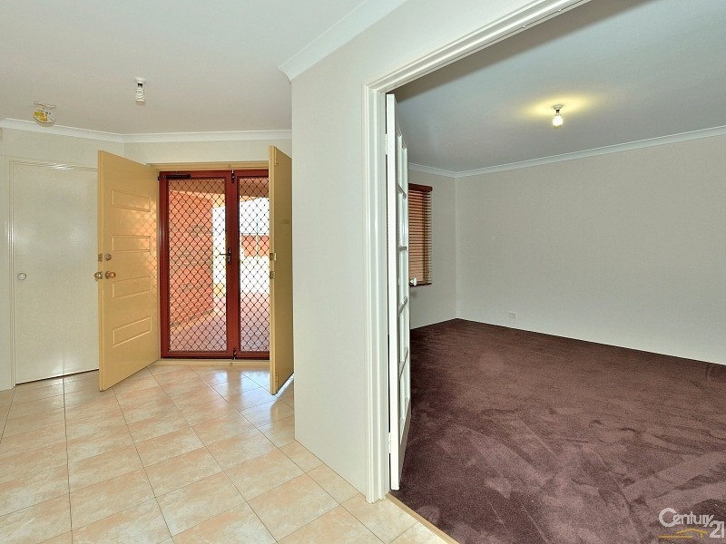 14 Kingfisher Way, Singleton WA 6175