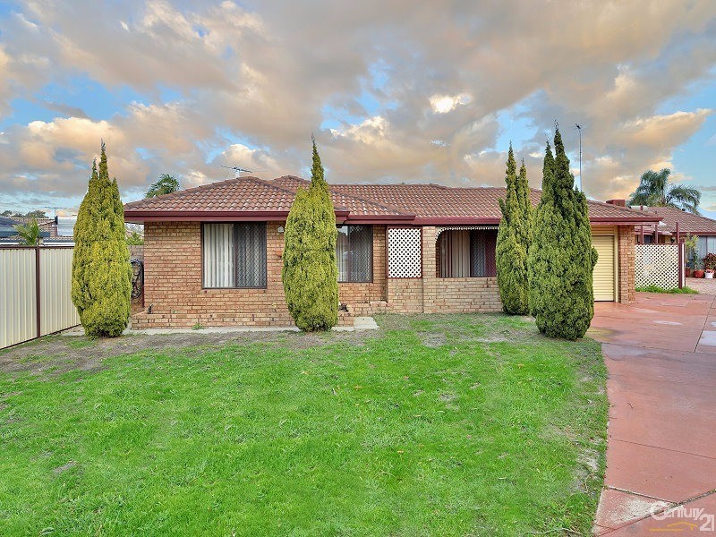 1/3 Kent Close, Halls Head WA 6210