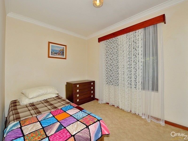 1/3 Kent Close, Halls Head WA 6210