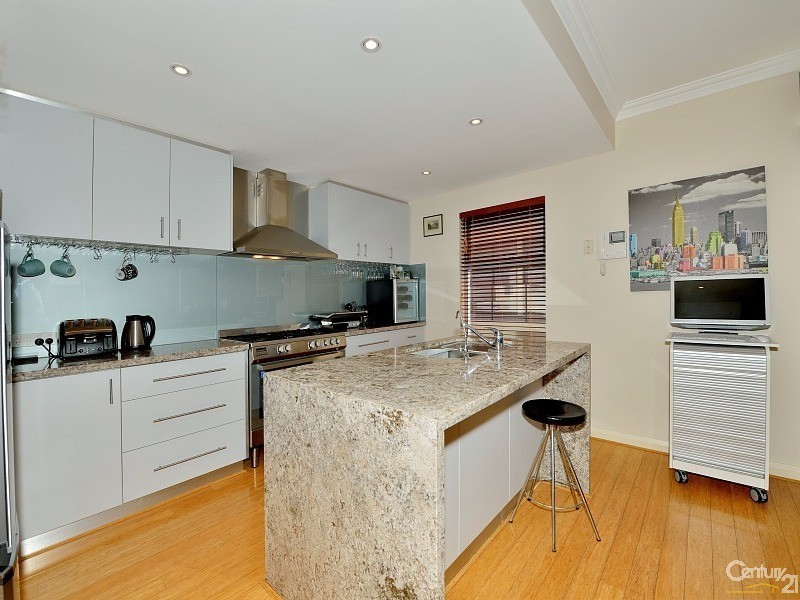 3/20 Vivaldi Drive, Mandurah WA 6210